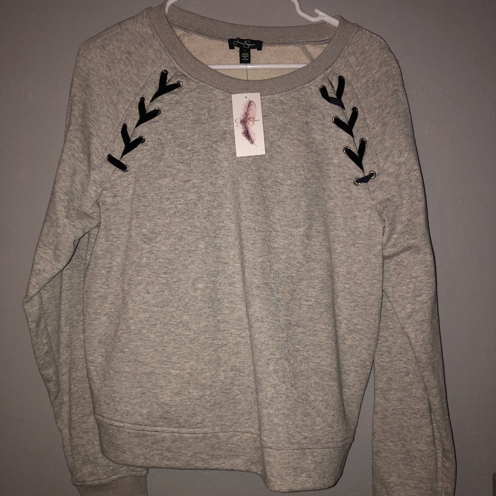 Jessica Simpson pullover